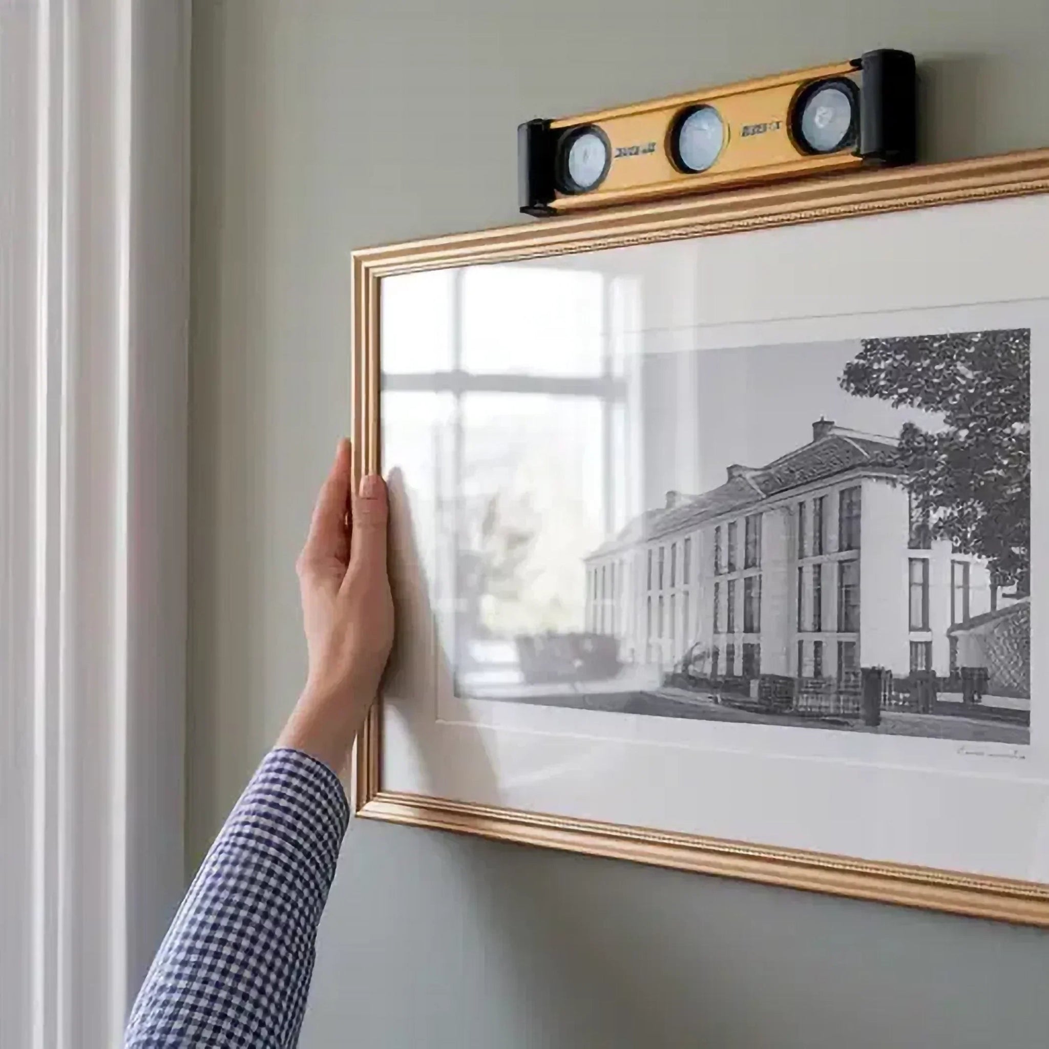 Ever Wondered Why Art Placement Is Important for Your Home's Vibe?