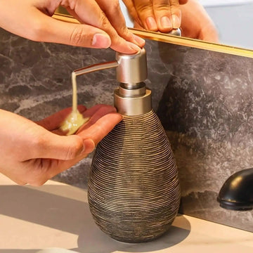 Bathroom Accessories - About Wall Art
