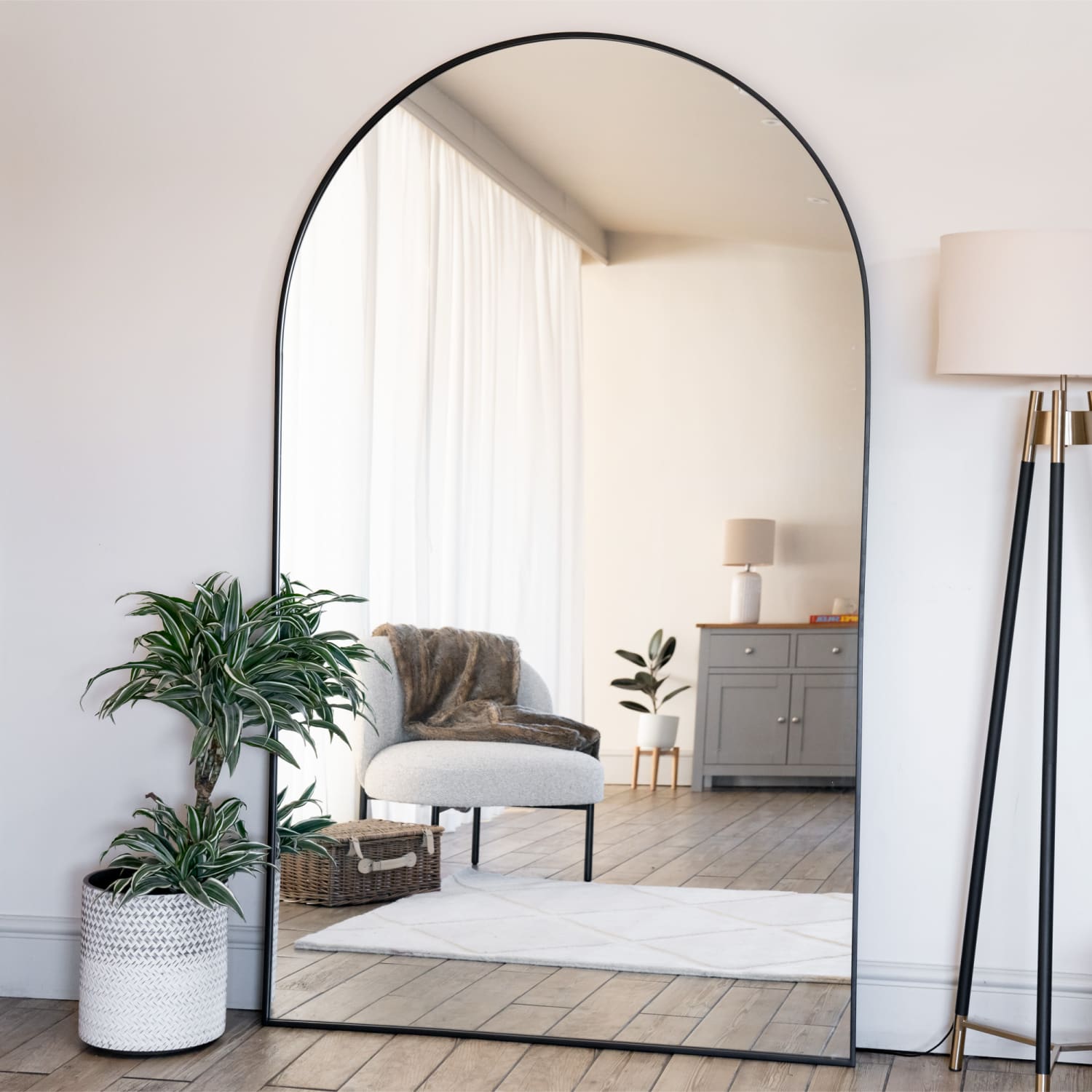 Akiko - Full Length Black Metal Arched Mirror - 200cm x 120cm