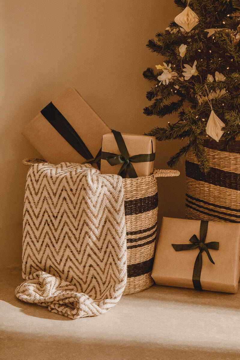 Arles Black Stripes Seagrass Baskets