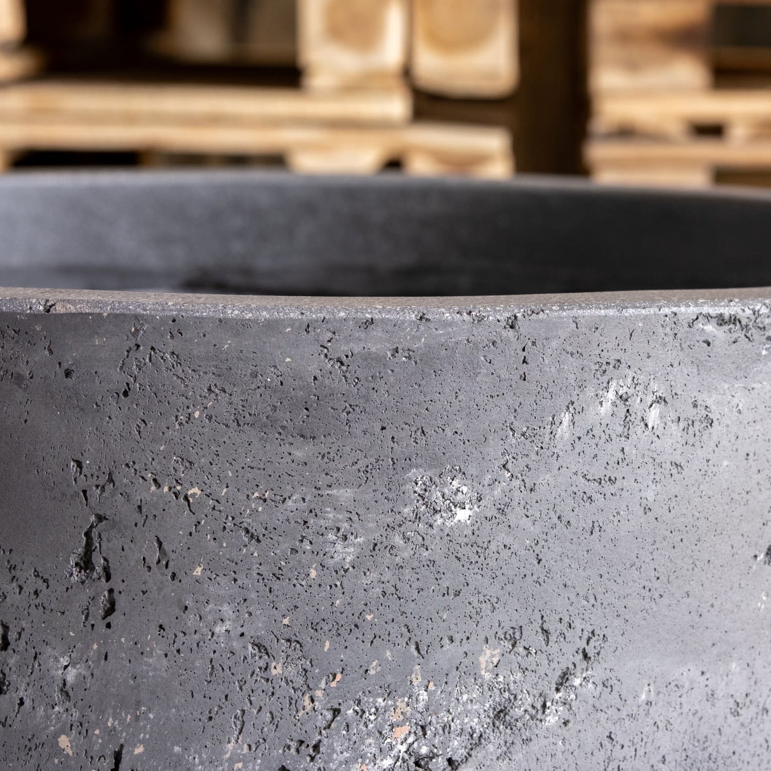 Aurella | Onyx Dusk – 40cm Large Concrete Cylinder Planter – 34L Round Plant Pot