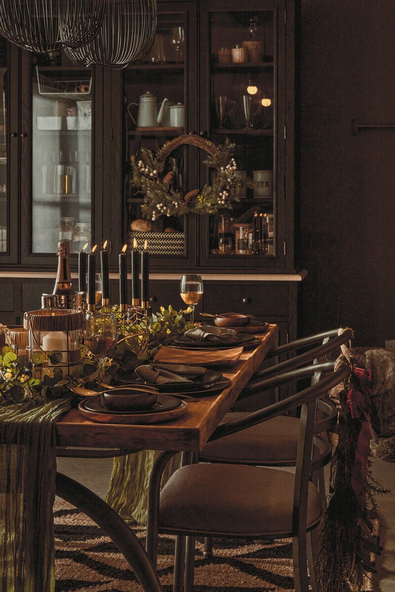 Avie 16 Piece Antique Gold Finish Cutlery Set