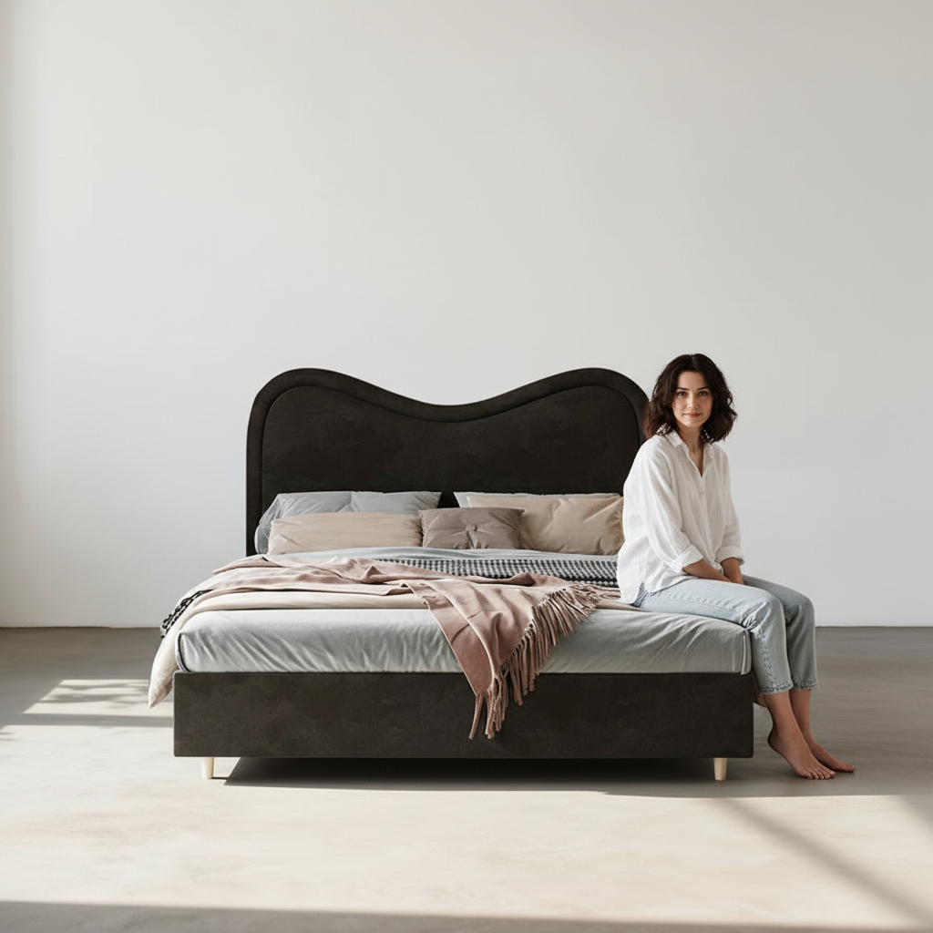 Baeyer King Size / Super King Size Bed, Velvet