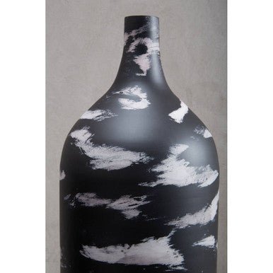 Barro Bottle Vase