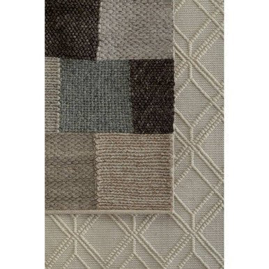 Bosie Jango Small Geometric Iovry Rug