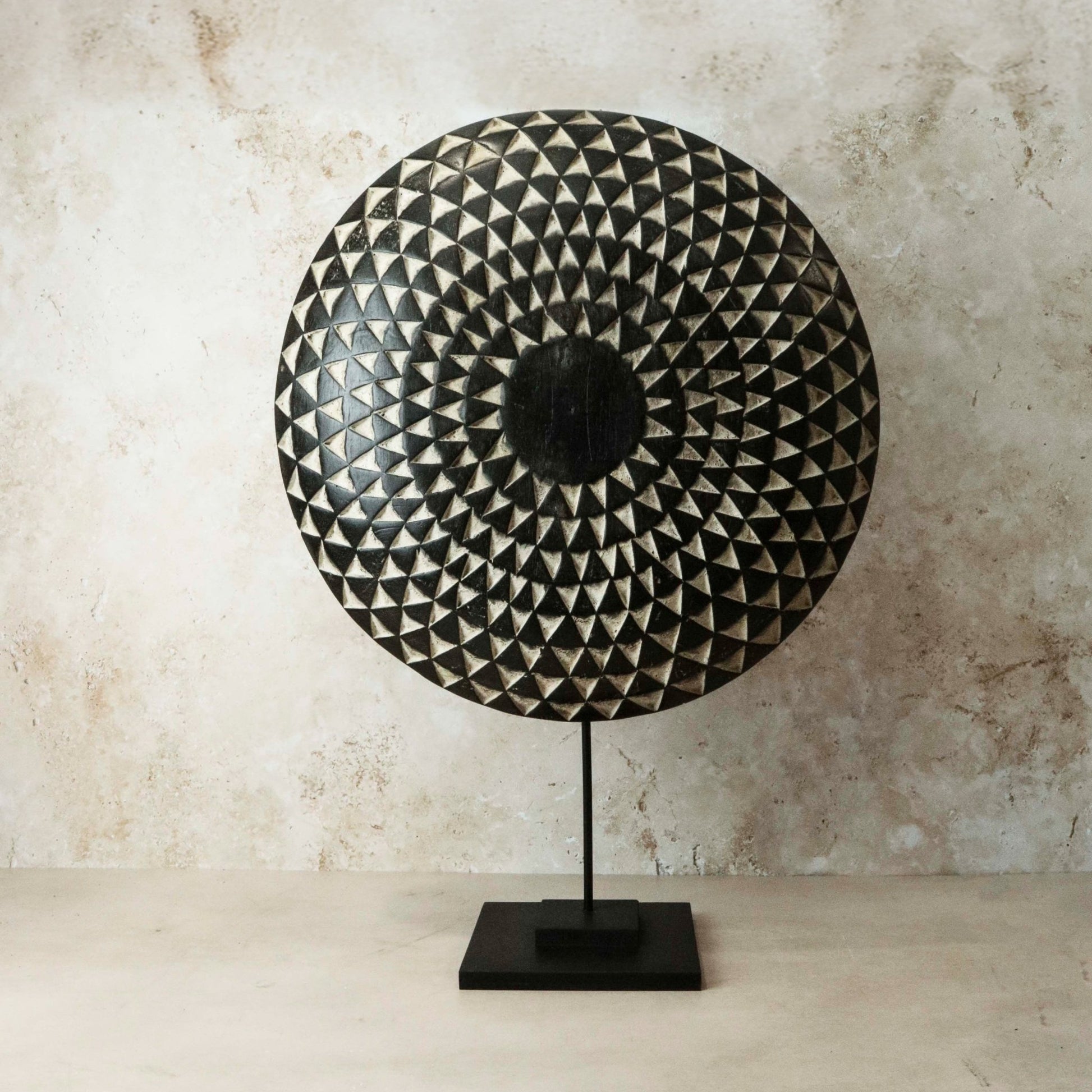 Cameroon Shield Round - 2.1