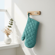 Country Kitchen Single Oven Glove