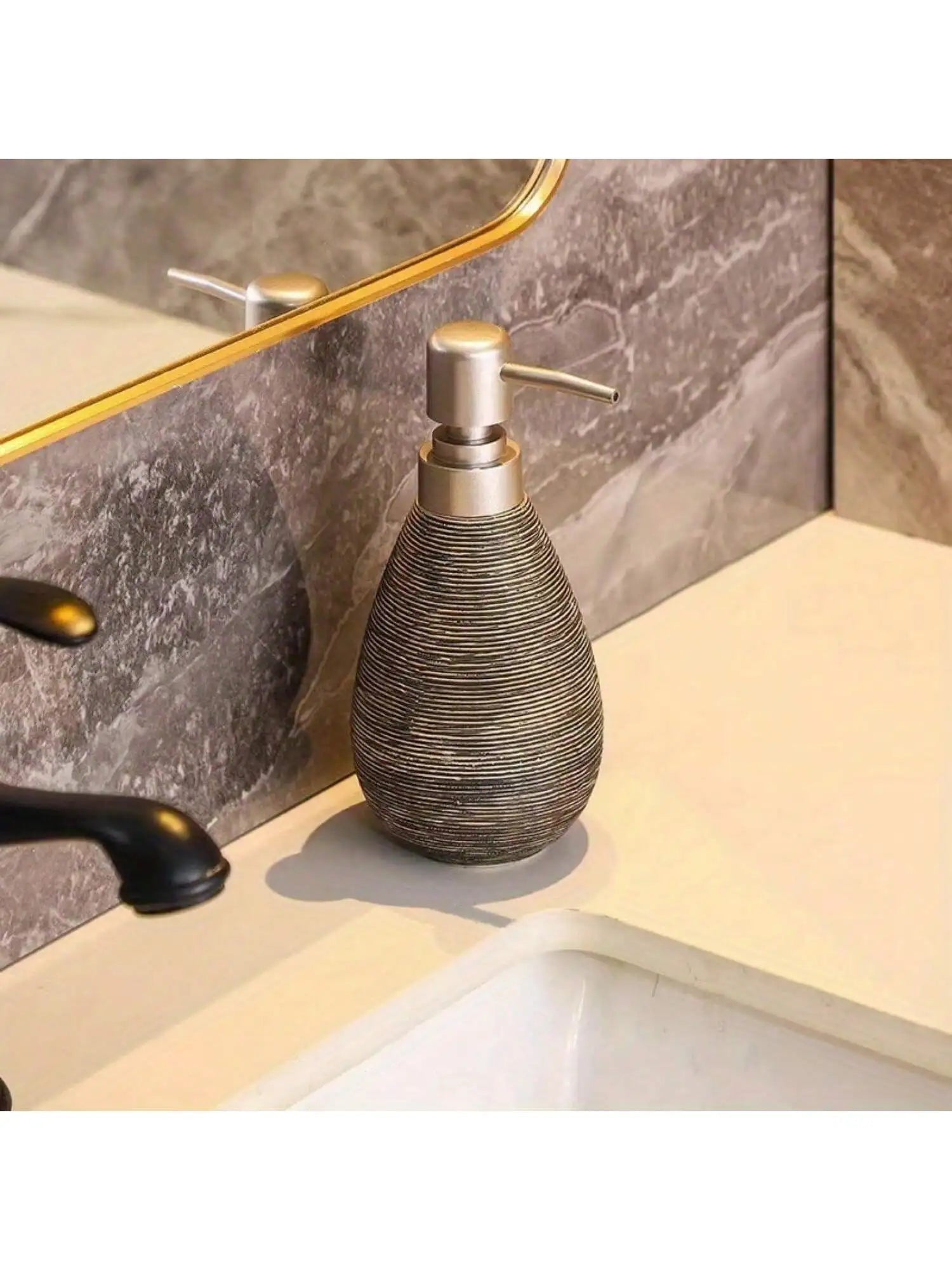 Creative Retro Style Ceramic Push - Type Soap Dispenser With Pump, Hand Soap Bottle, Suitable For Bathrooms Kitchens And Toilets