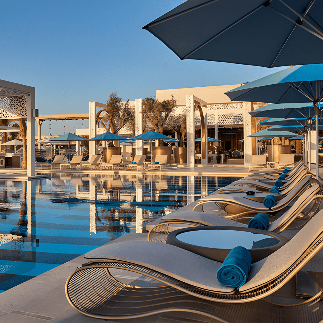 Curved Sunbathing Bed, Aluminium (Clearance)