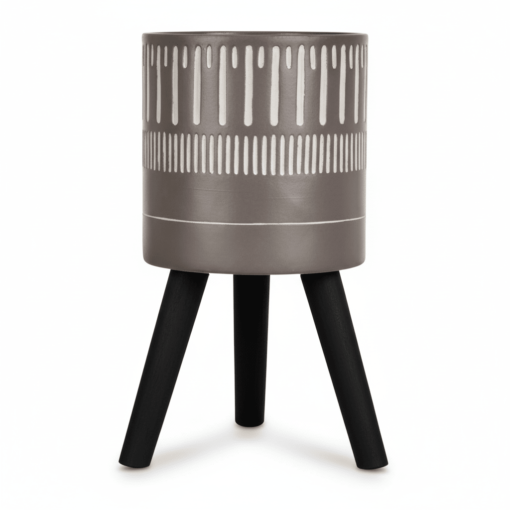 Darnell Small Black And White Finish Planter