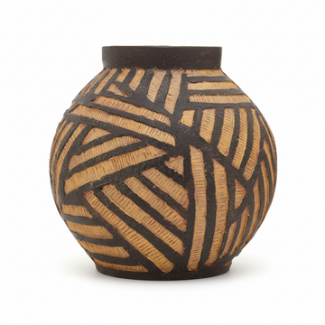 Darnell Round Natural And Black Planter