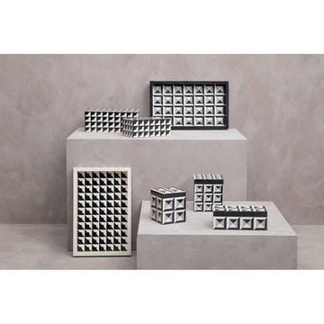 Davino Black And White Tray