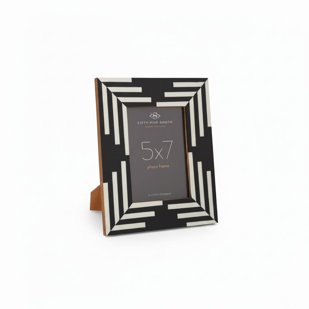 Donato 5In X 7In Black And White Stripe Photo Frame
