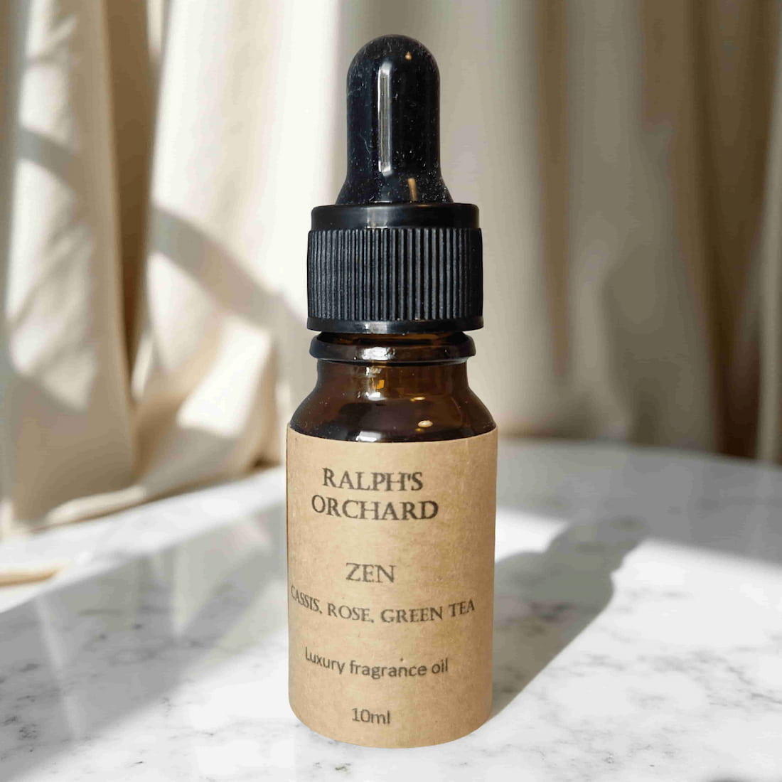 Elegant Wooden Fragrance Diffuser with Fragrance Oil