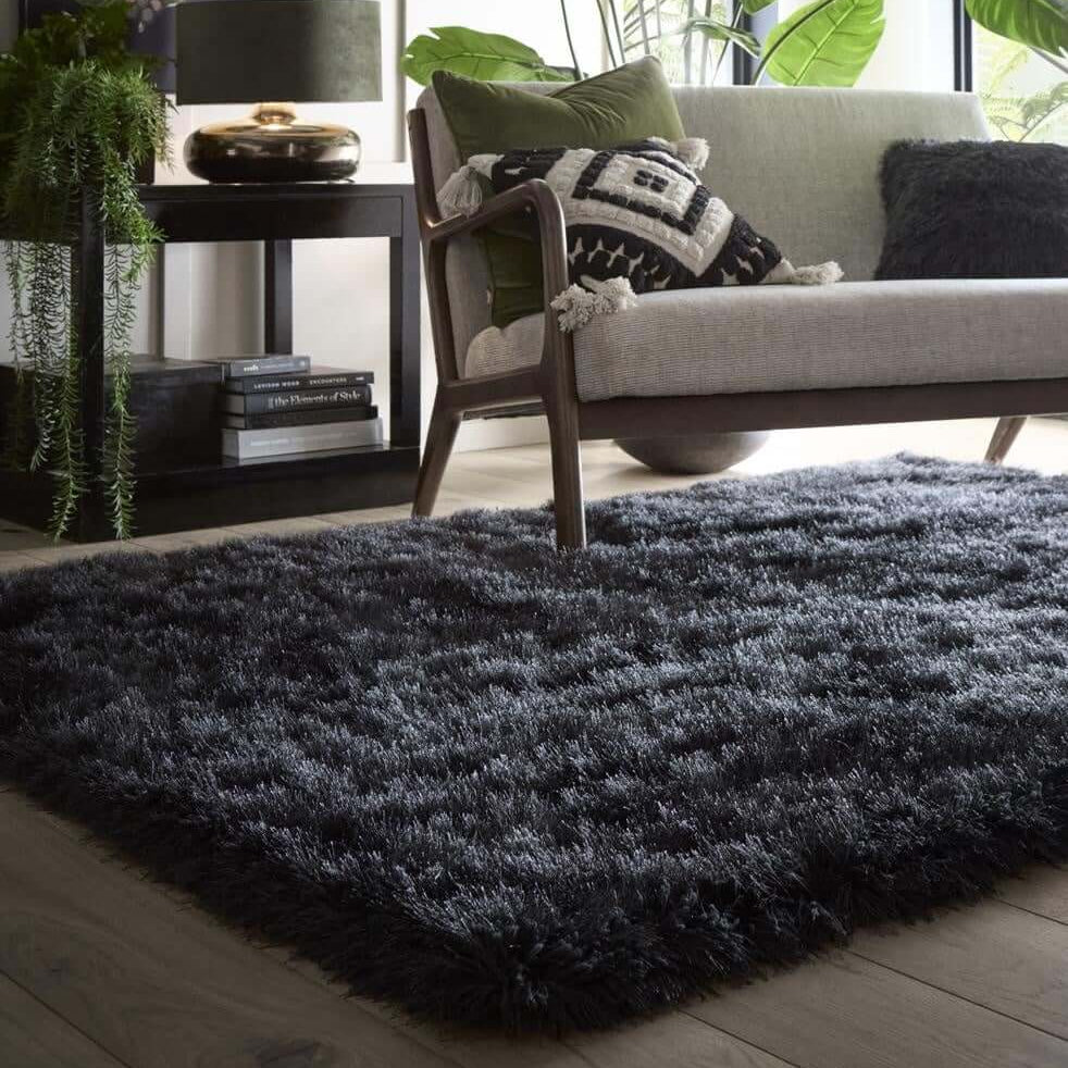 Extravagance Dark Grey Shaggy Rug