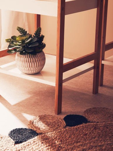 Fiori White Round Pot Mixed Succulent