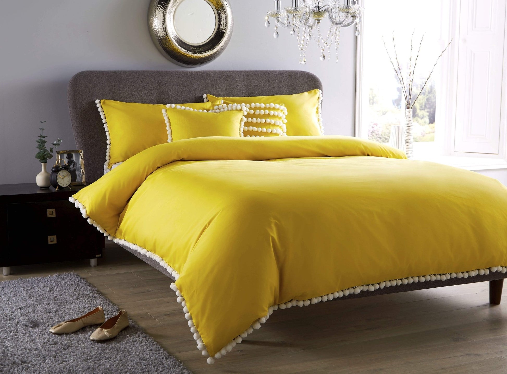 Hand Stitched Pom Pom Cotton Rich Duvet Set Durable Elegant Bedding in Multiple Sizes and Colours Perfect for Master Suites and Guest Rooms