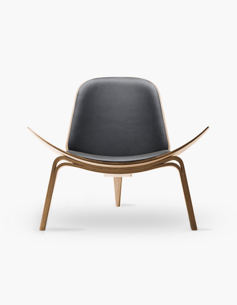 Hans Wegner CH07 Shell Chair, Black & Walnut