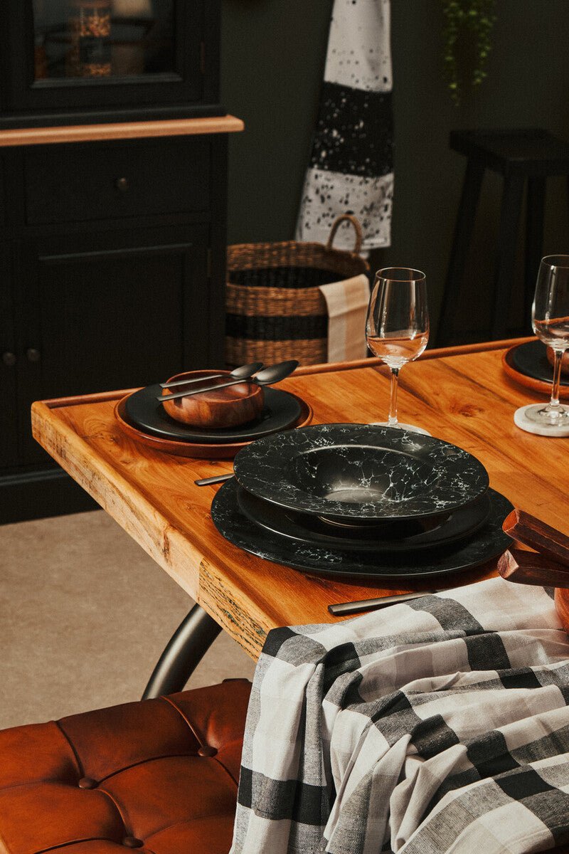 Hygge Black Pasta Bowl