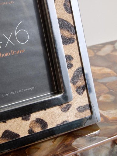 Kensington Townhouse 4 x 6 Leopard Design Photo Frame
