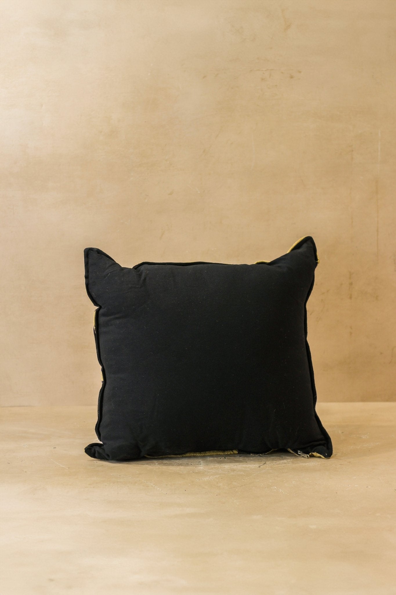 Kuba Cloth Cushion - 65.2