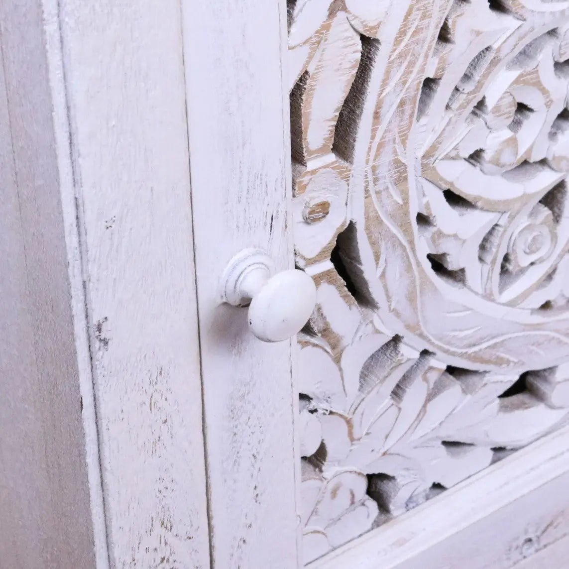 Mehira Mango Wood Bedside Cabinet Antique White