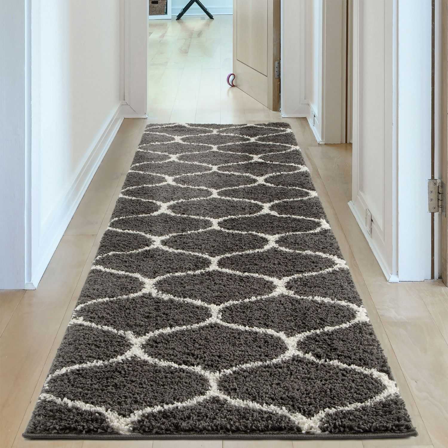 Moroccan Dark Grey Shaggy Rug | 640