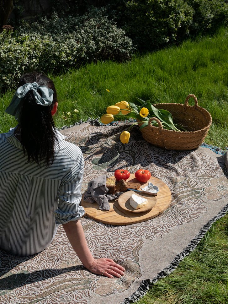 Nouveau Blossom Blanket