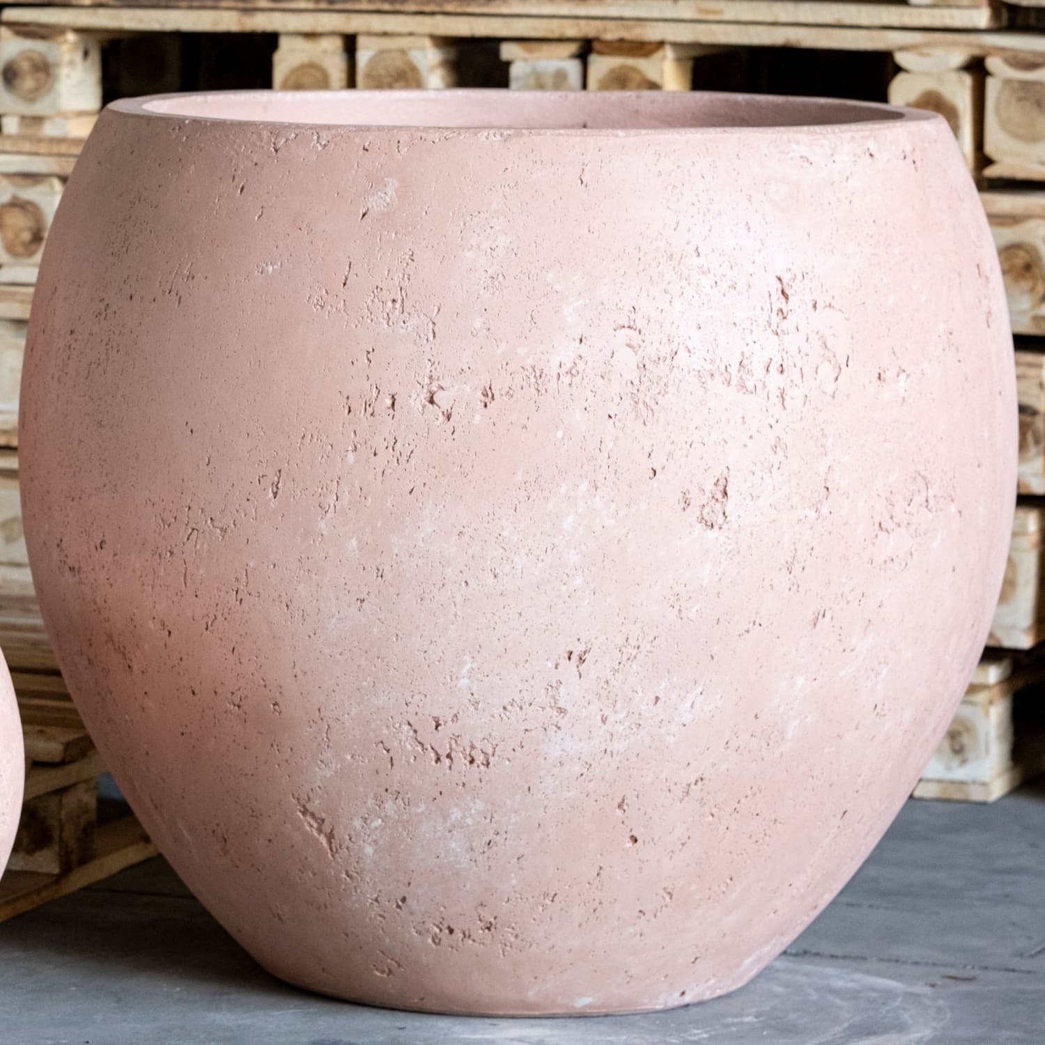 Orbello | Blushstone – 35cm Medium Concrete Sphere Planter – 25L Round Plant Pot