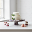 Salmo Red Marble Cake Stand