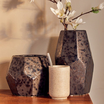 Salvo Small Ceramic Vase