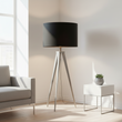 Savaro Tripod Feature Lamp