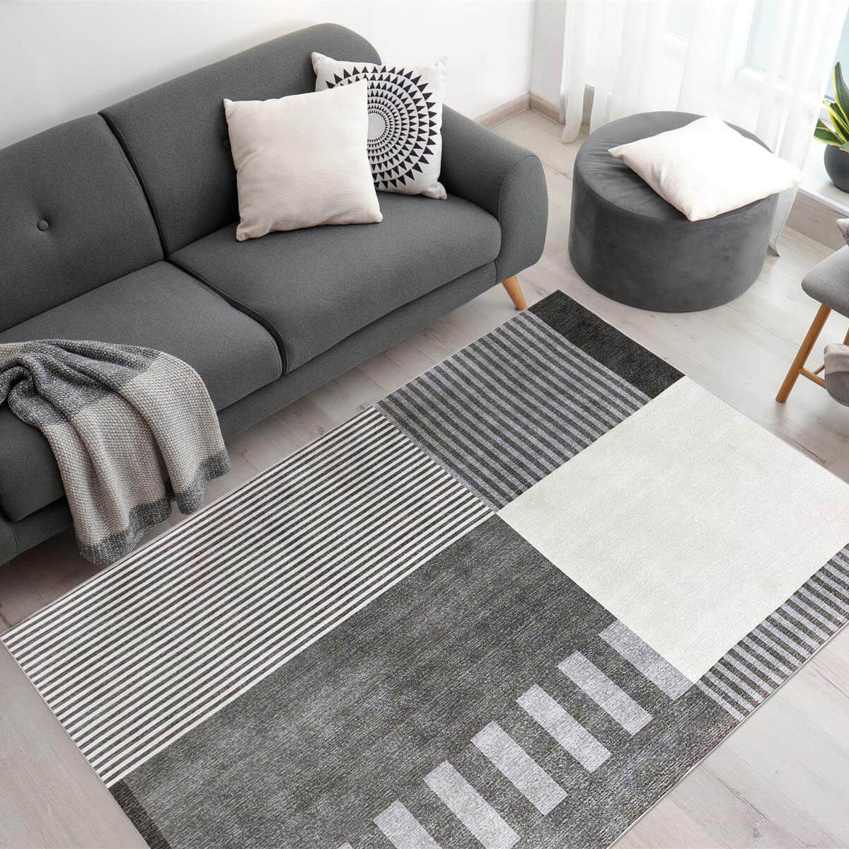 Tokyo Geo Blocks Grey Rug