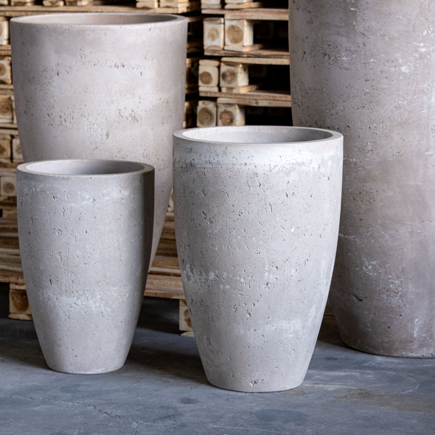 Vessara | Truffle – 55cm Tall Concrete Planter – 32L Vase - Style Plant Pot
