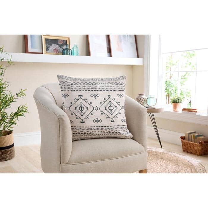 Vintage Chenille Cushions ‚Äì 45x45 cm