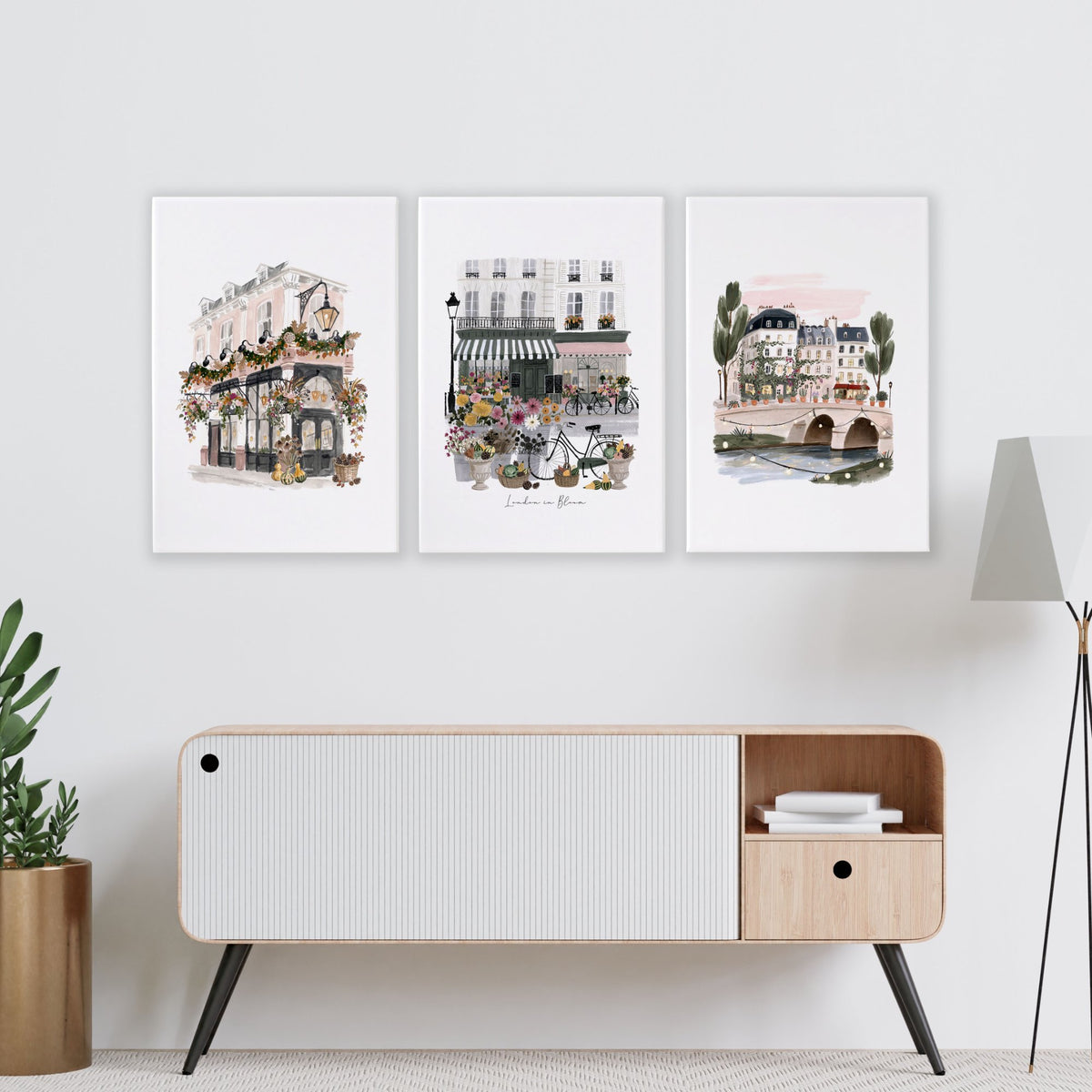 Wall Decoration Living Room "London in Bloom" British Travel wall art displayed on a wall in a styled room — view 11