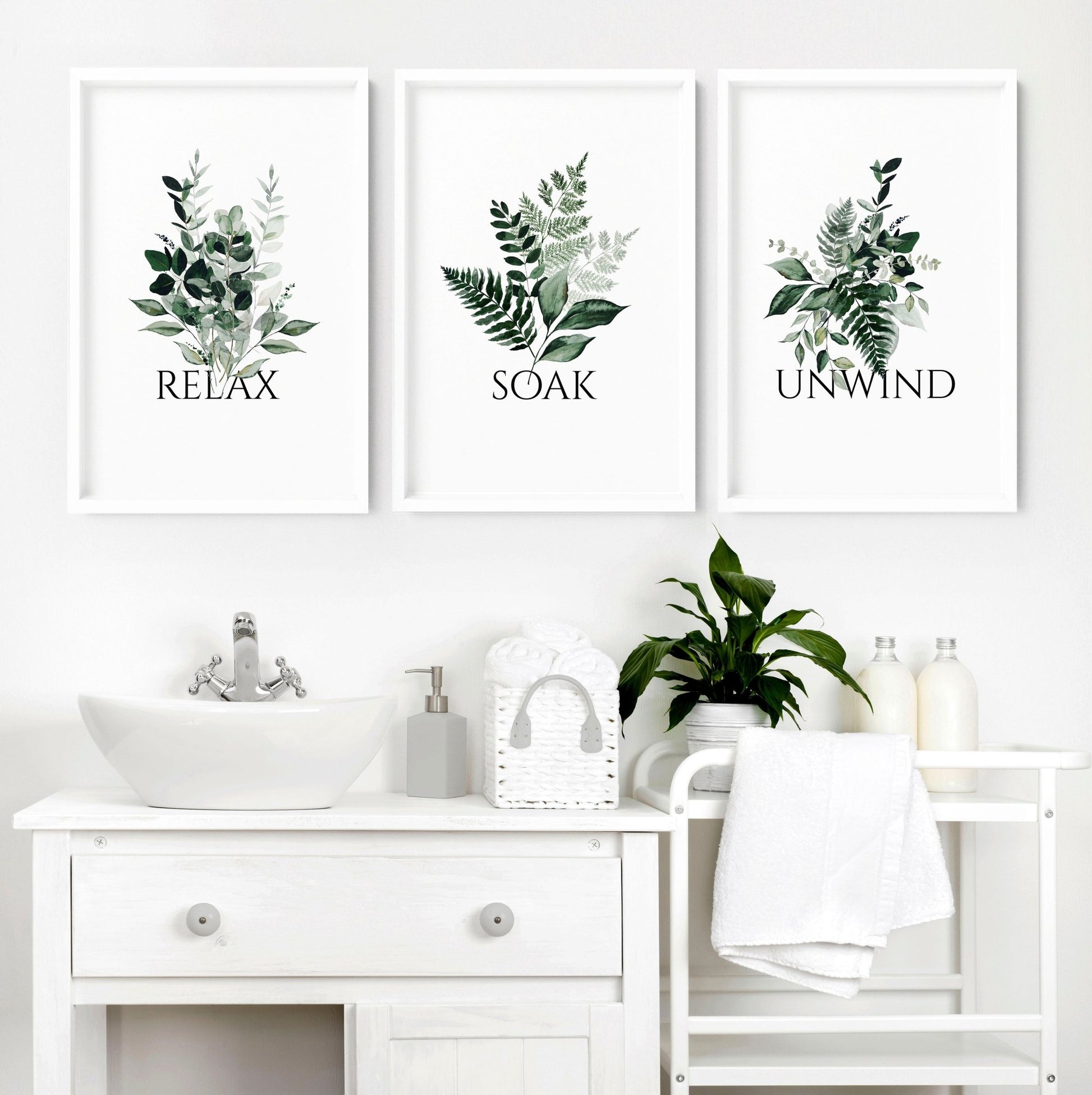 White Bathroom Wall Decor: Stunning Ideas to Transform Your Space