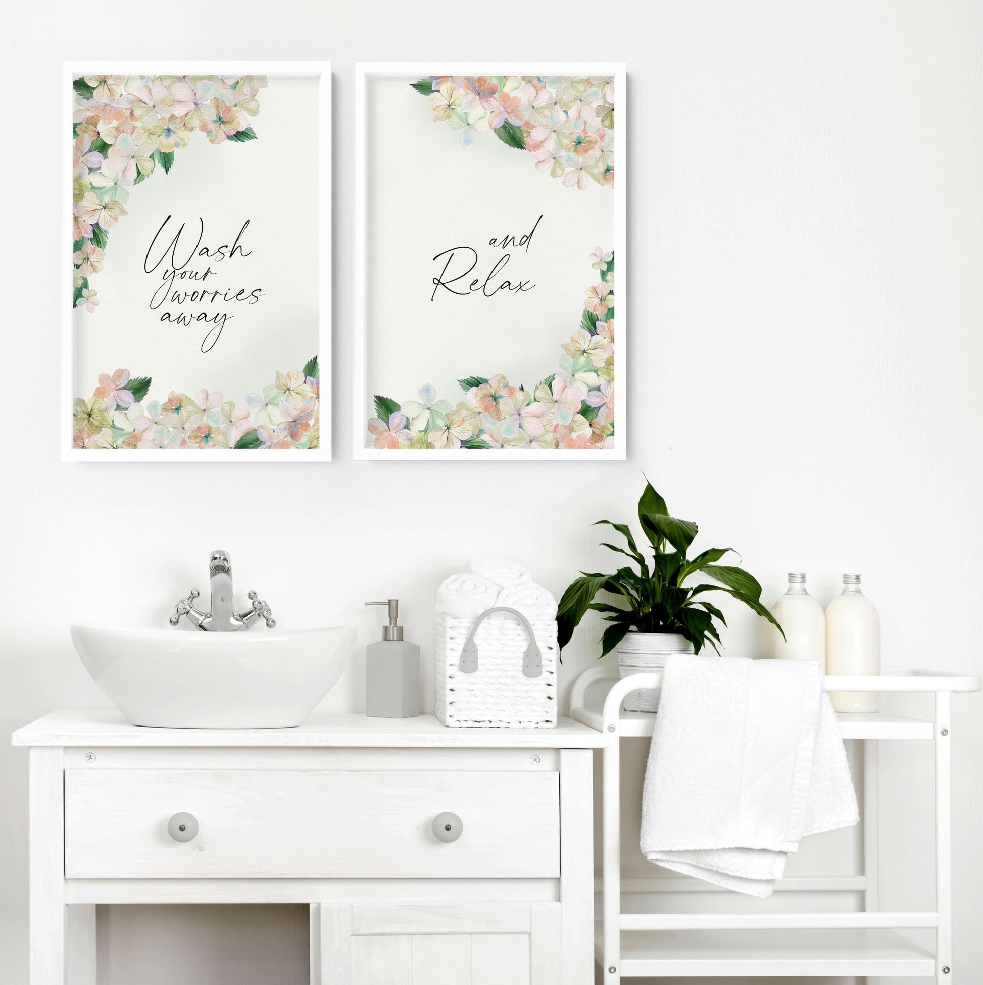Prints of flowers for the bathroom | Set of 2 wall art prints