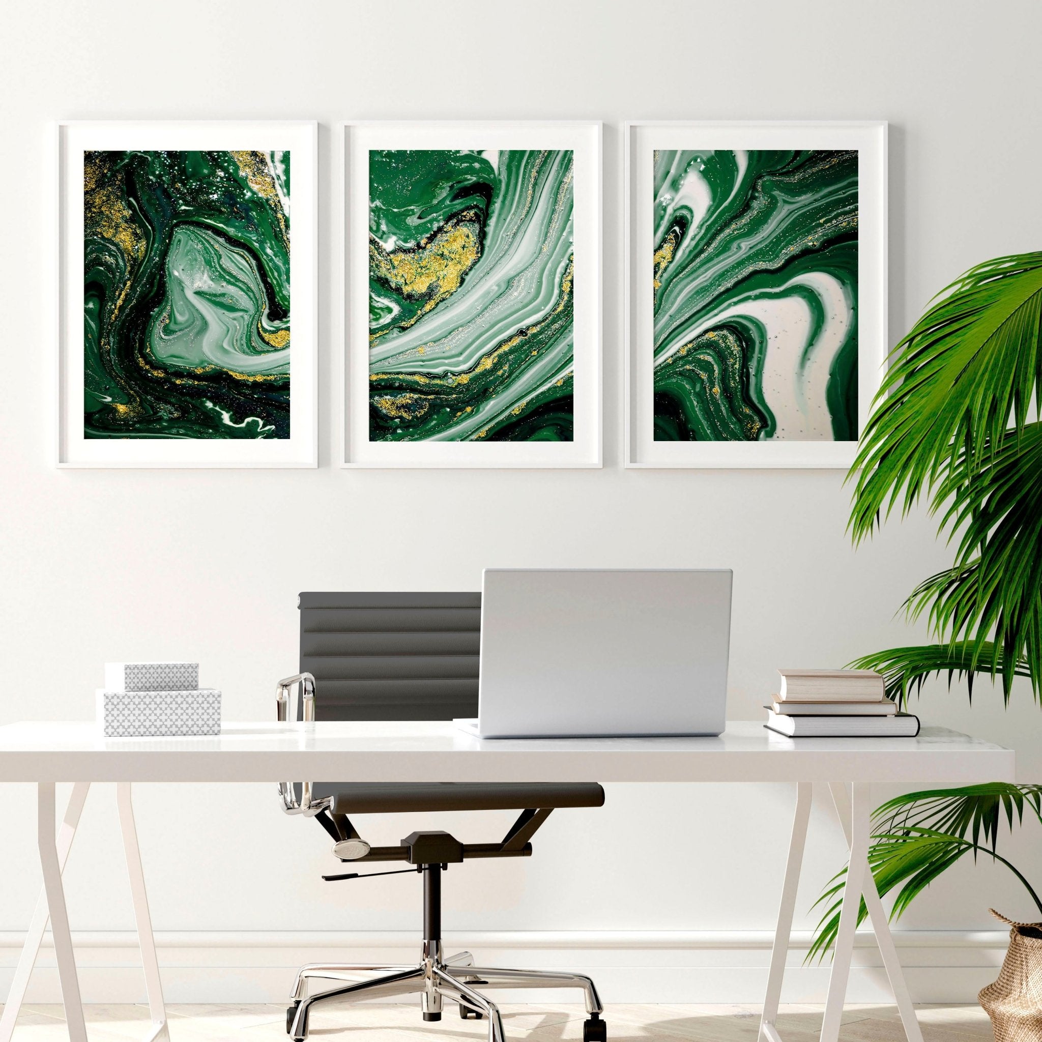 Decoración de escritorio de oficina verde salvia y juego de mujeres x 3 impresiones de arte de pared enmarcadas, arte de pared de mármol abstracto maximalista para una decoración de oficina relajante de abogado